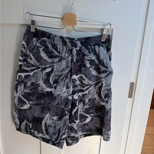 Lululemon Men's Swim Shorts med